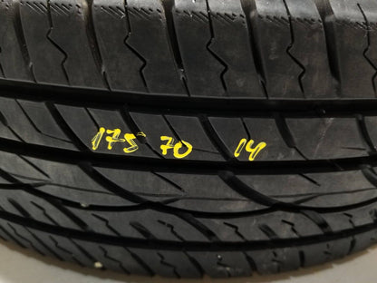 Used Highway Touring Mavis All Seson 175/70 R14 88t Tire 8.5/32"