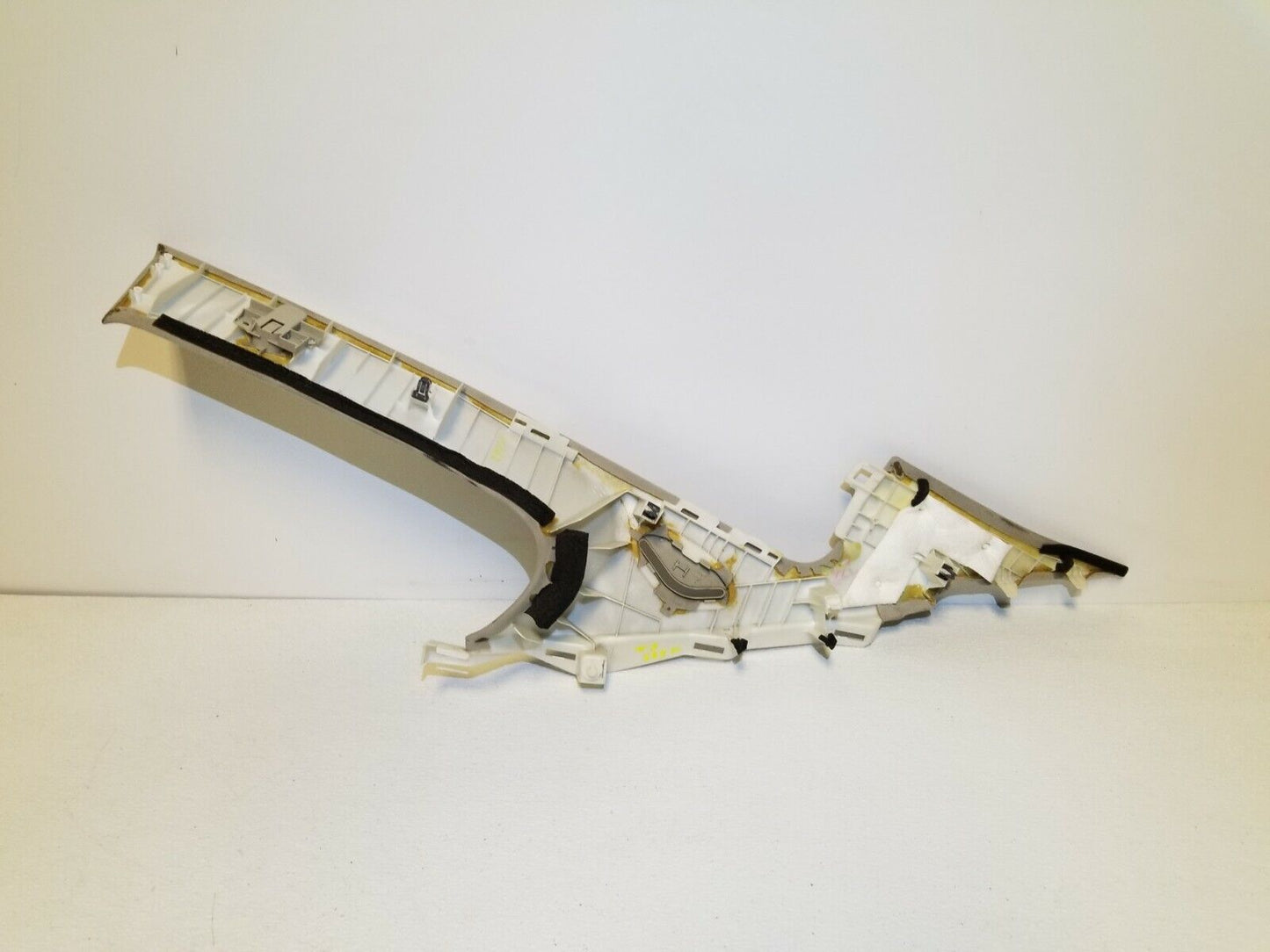 10 11 12 13 Infiniti G37 Coupe Rear Left Driver Side C Pillar Trim OEM 99k