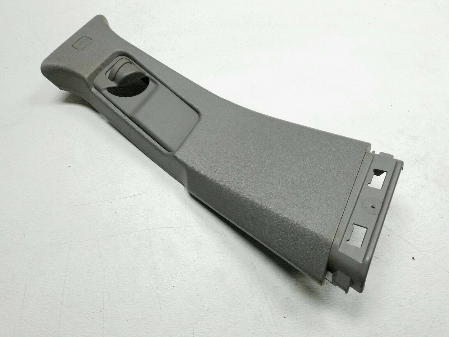 15 16 17 18 Chevy Impala Center Right Pass Upper B Pillar Trim Panel OEM