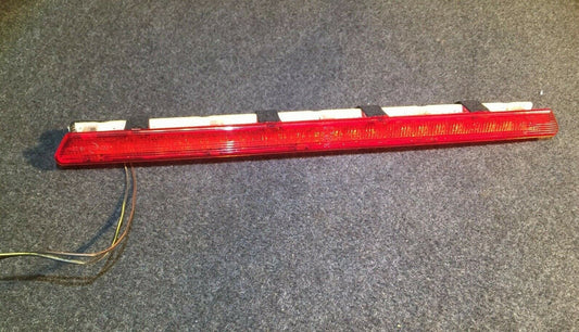 02 03 04 05 06 07 08 BMW E65 745i Rear Deck 3rd Third Brake Stop Light OEM