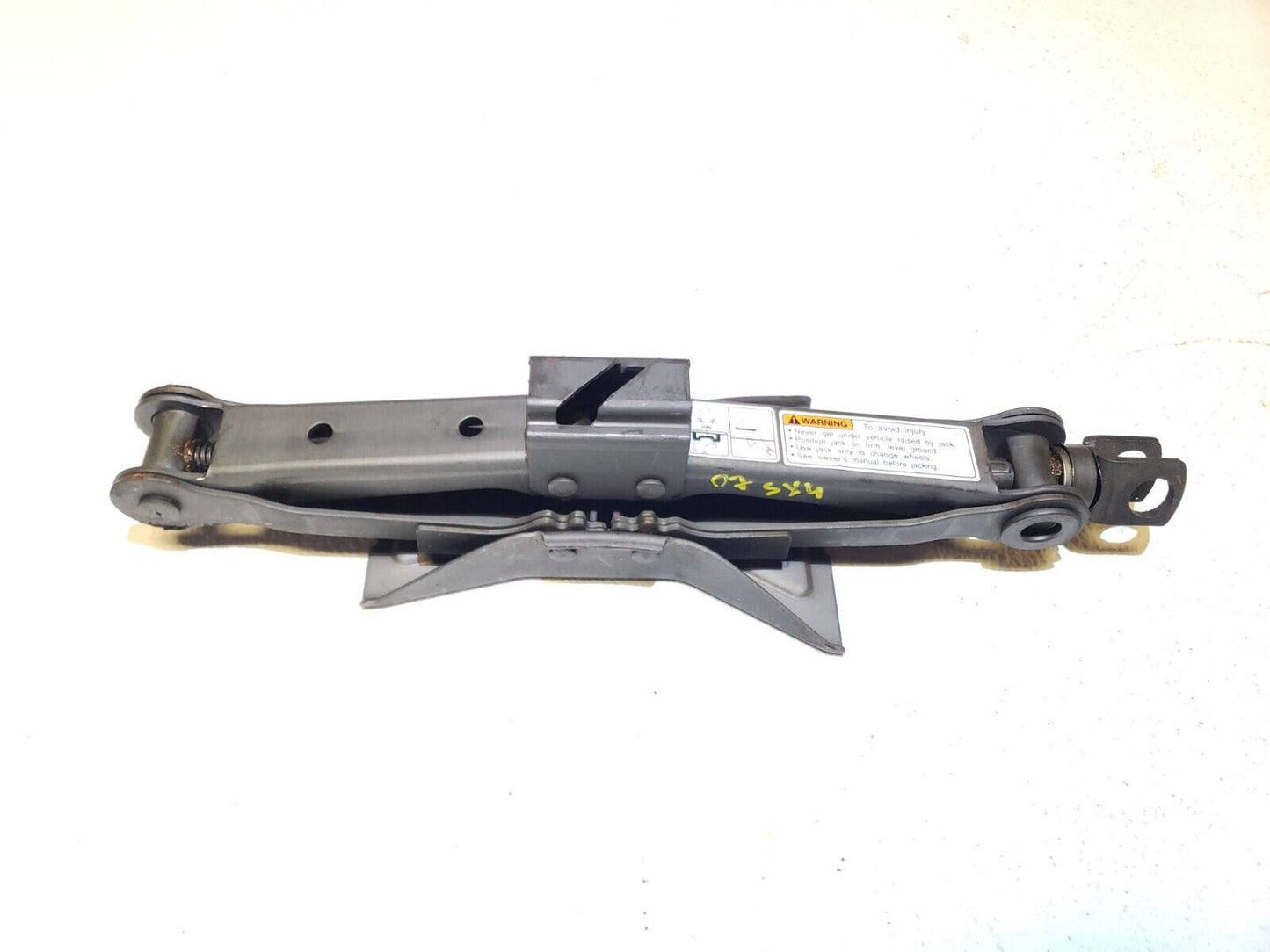 2007 - 2013 Suzuki SX4 Emergency Scissor Jack  OEM