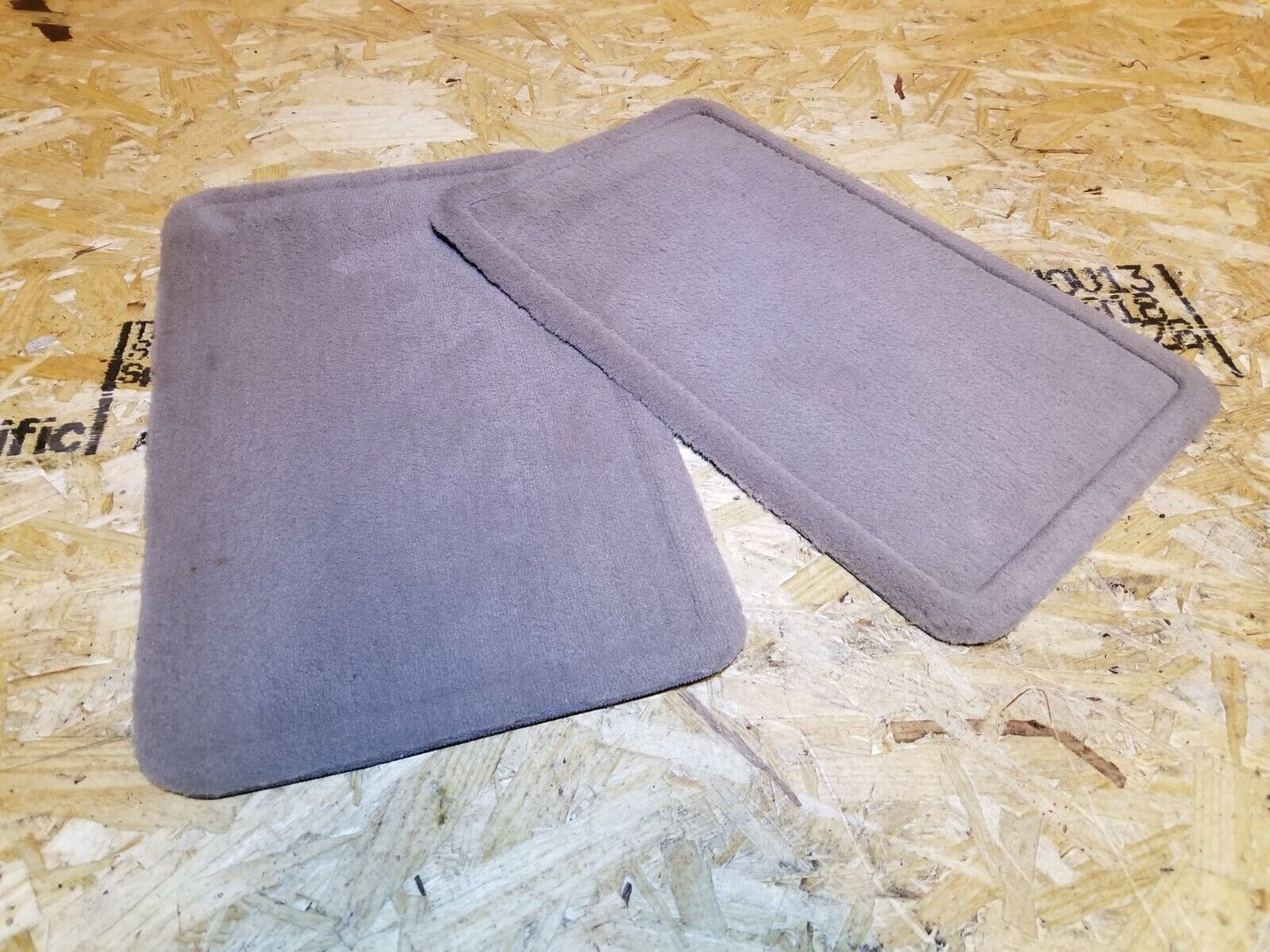 06 07 08 09 Cadillac STS Rear Floor Mat Carpet Pair OEM