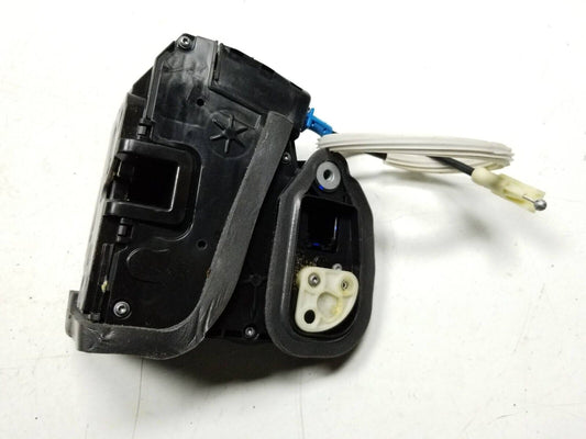 2013 - 2018 Cadillac Ats Front Door Lock Actuator Passenger Side Right OEM