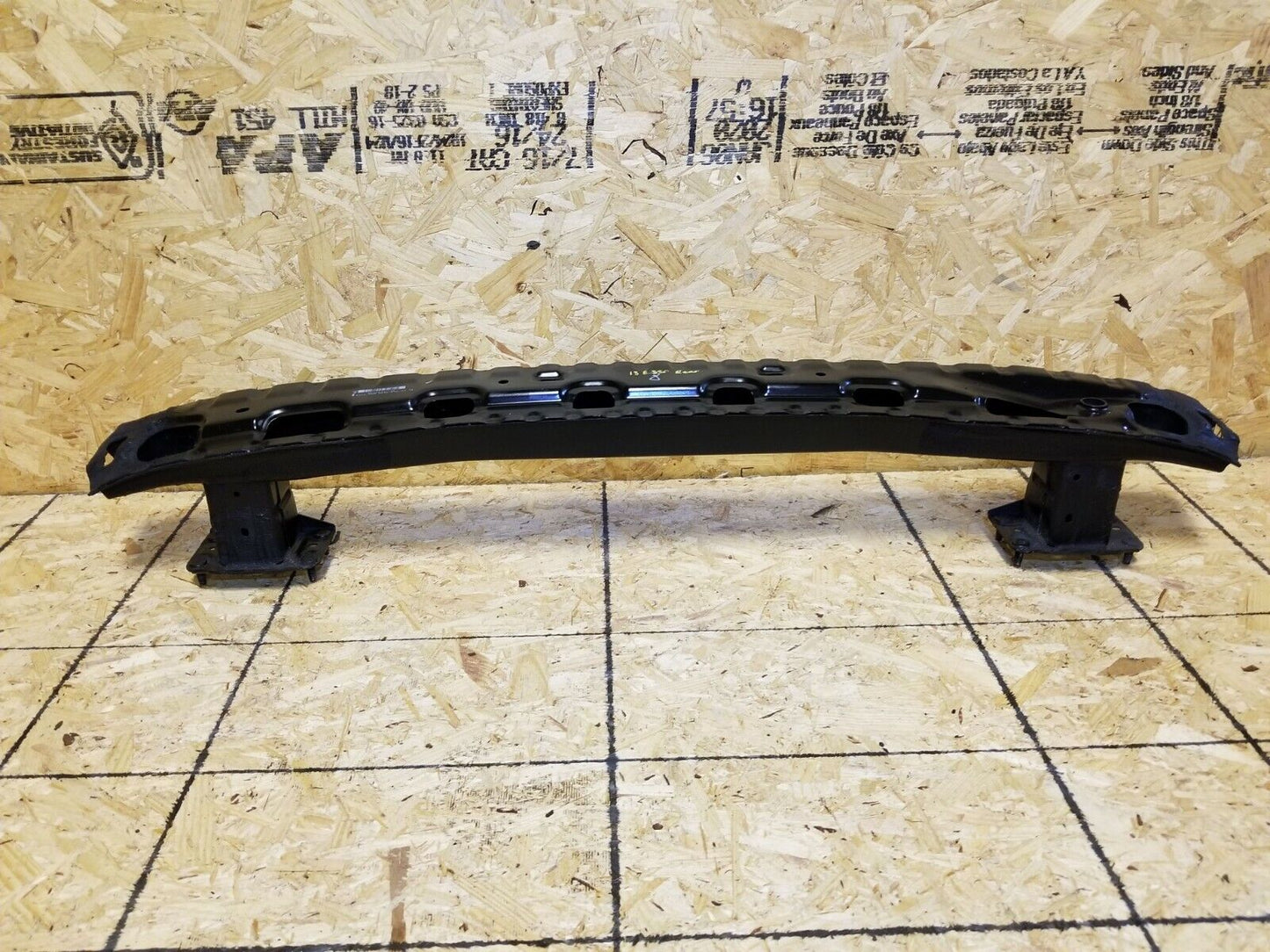 10 11 12 13 Mercedes W212 E350 Sedan Rear Bumper Reinforcement Bar OEM 39k