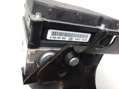 2014 2015 Infiniti Q60 ABS Anti Lock Brake Pump 476601nl2a OEM