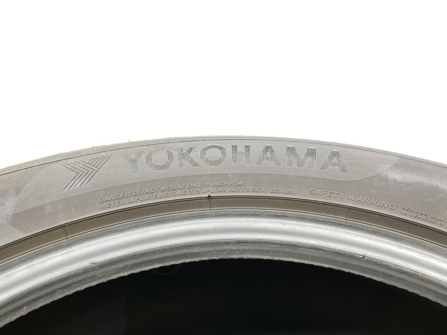 Yokohama Advan 235/50r17 Tire 7/32"