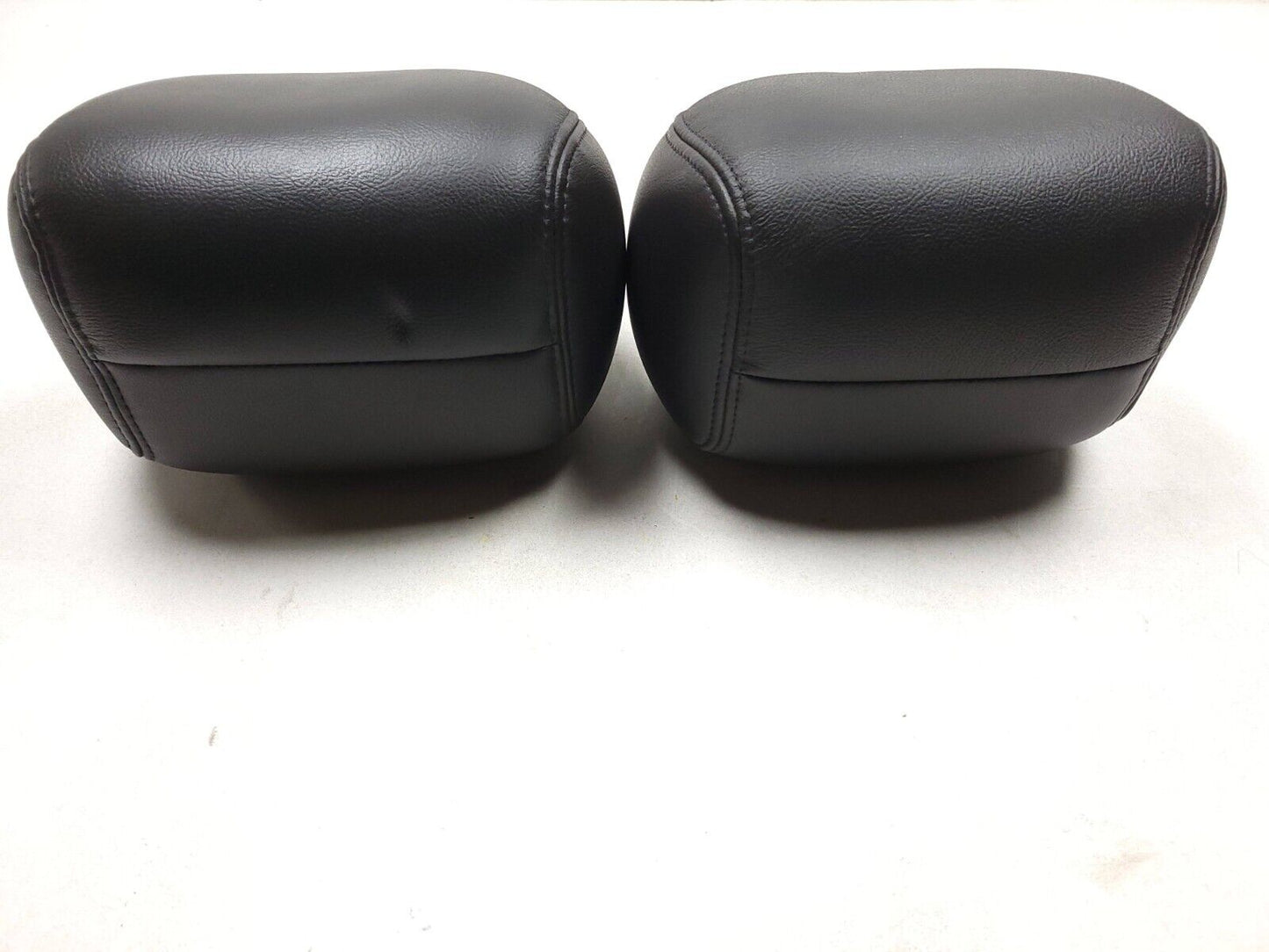 10-19 MKT Headrest Pair