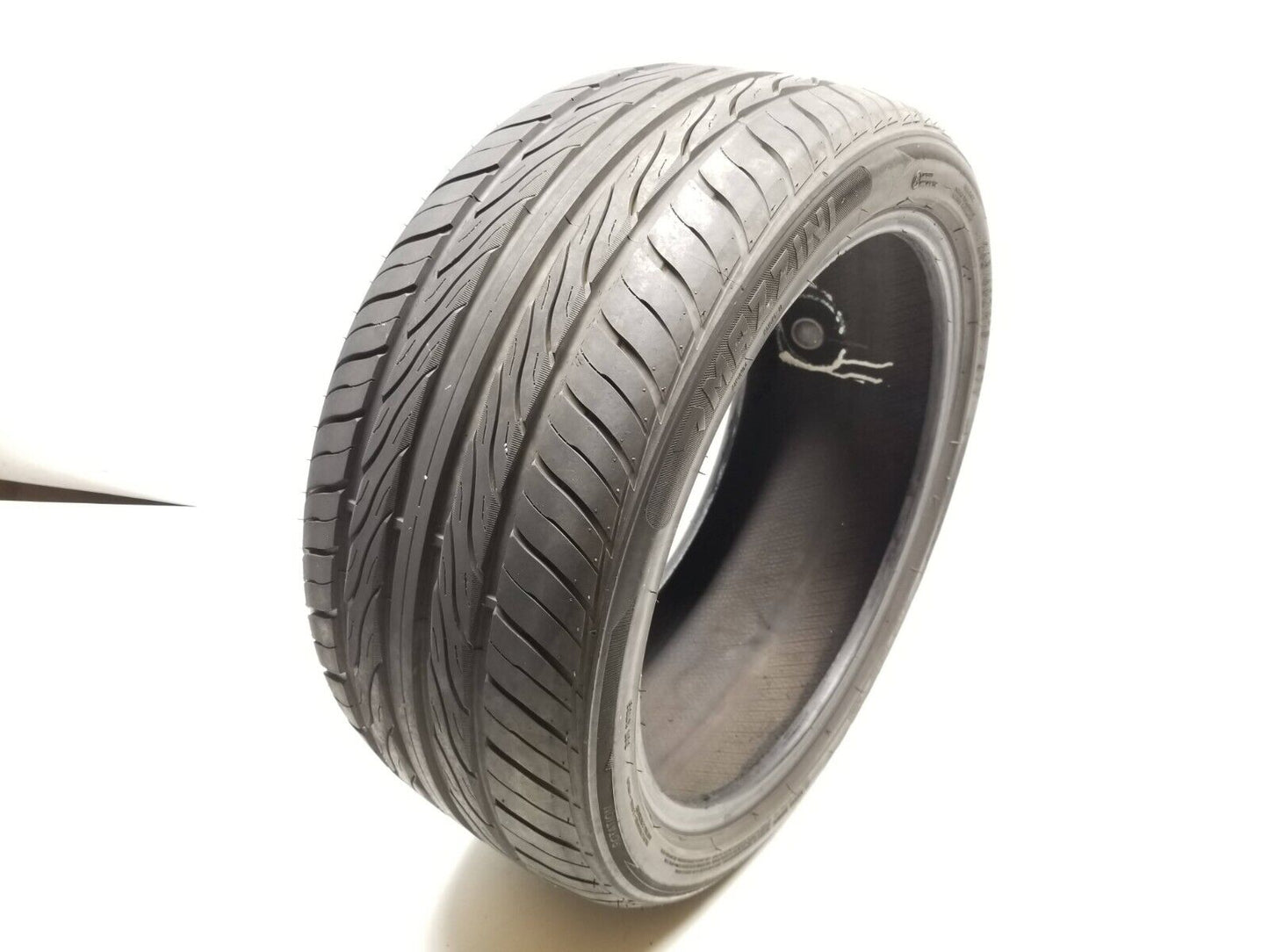 Used Mazzini Eco 607 245/40 Zr18 97y Tire 9/32"