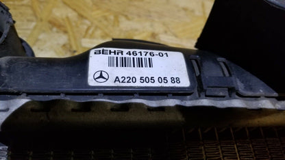 03 04 05 Mercedes-benz W220 S55 Amg Engine Cooling Radiator OEM