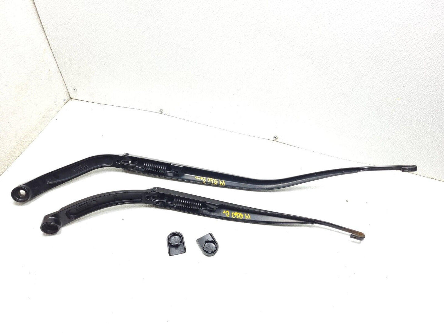 2014 2015 Infiniti Q60 Windshield Wiper Arm Left & Right 2pcs OEM