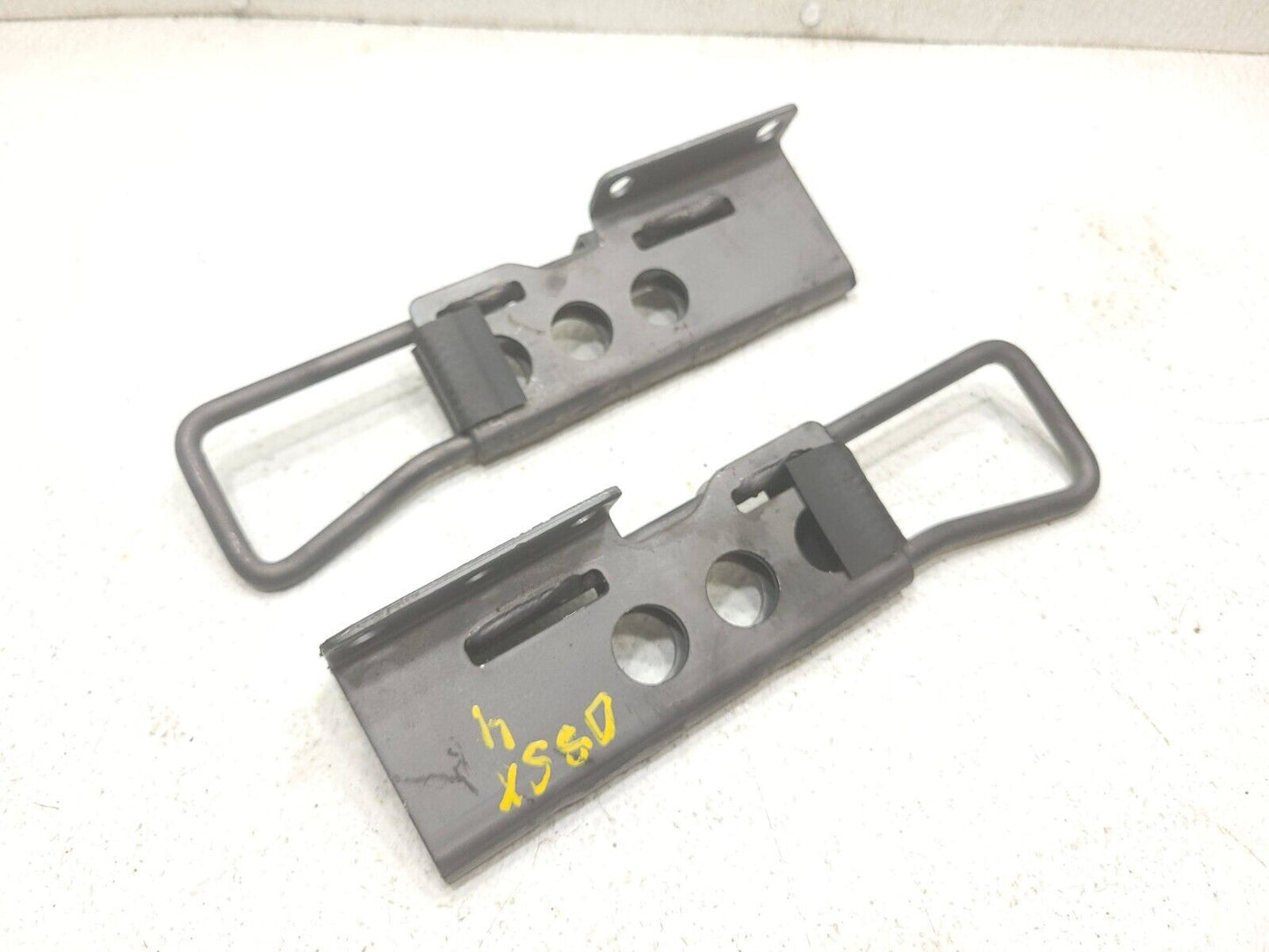 07 - 13 Suzuki Sx4 Hatchback Rear Seat Fold Lock Latch Striker 2pcs OEM