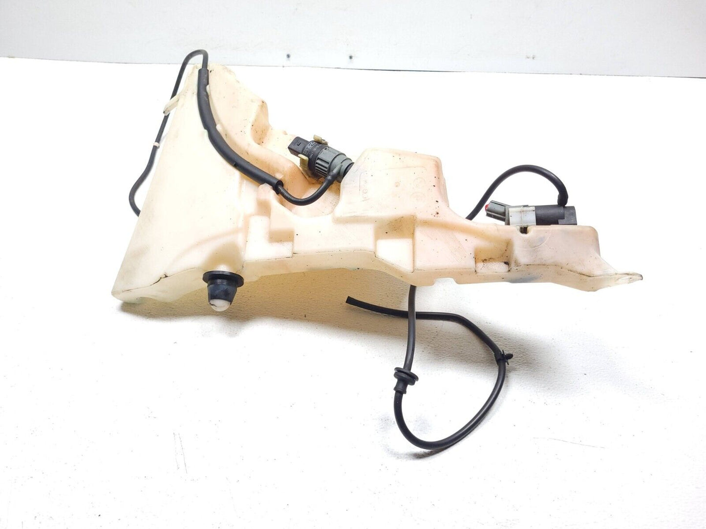 10 11 12 13 Jaguar XJ Windshield Washer Fluid Reservoir Tank OEM