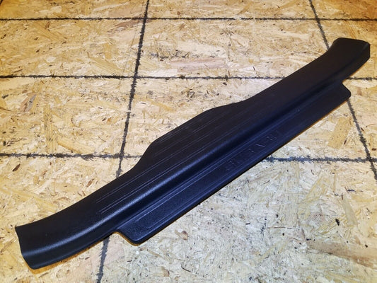 15 16 17 Subaru Legacy Front Right Pass Door Sill Scuff Plate Step Trim OEM 10k