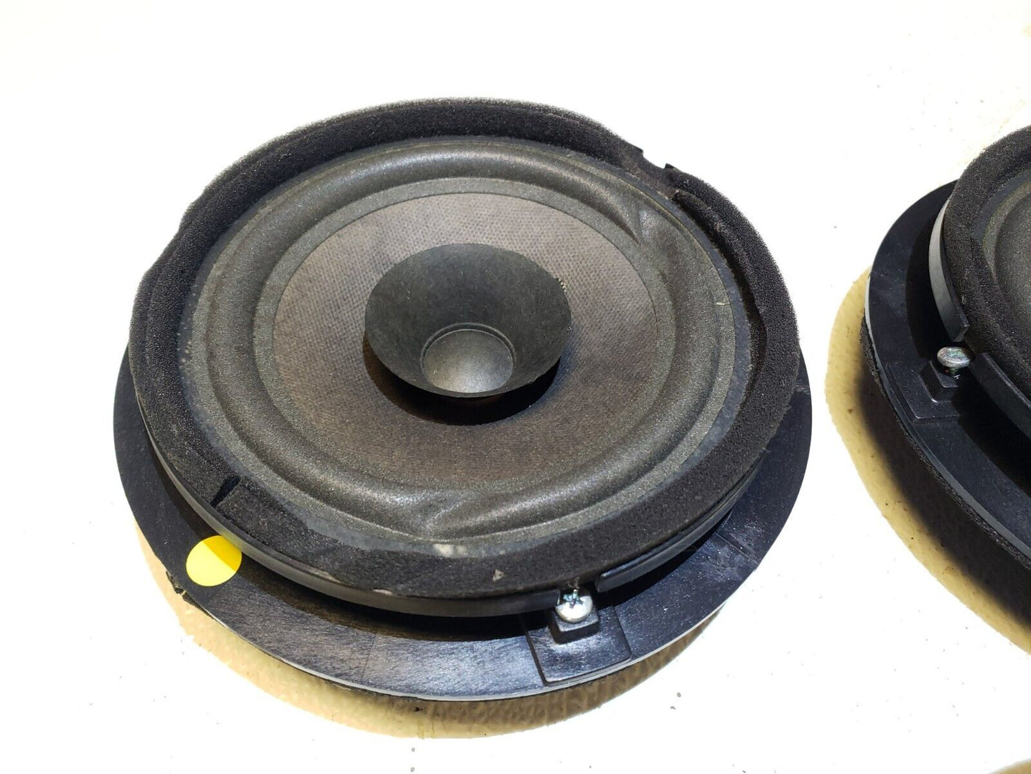 2007 - 2013 Suzuki SX4 Door Audio Speaker 39102-63j50 2pcs OEM