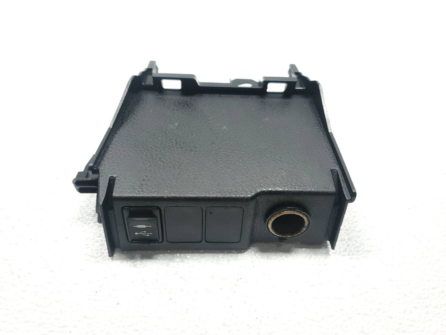 14 15 16 Toyota Corolla Aux Usb 12v Socket OEM