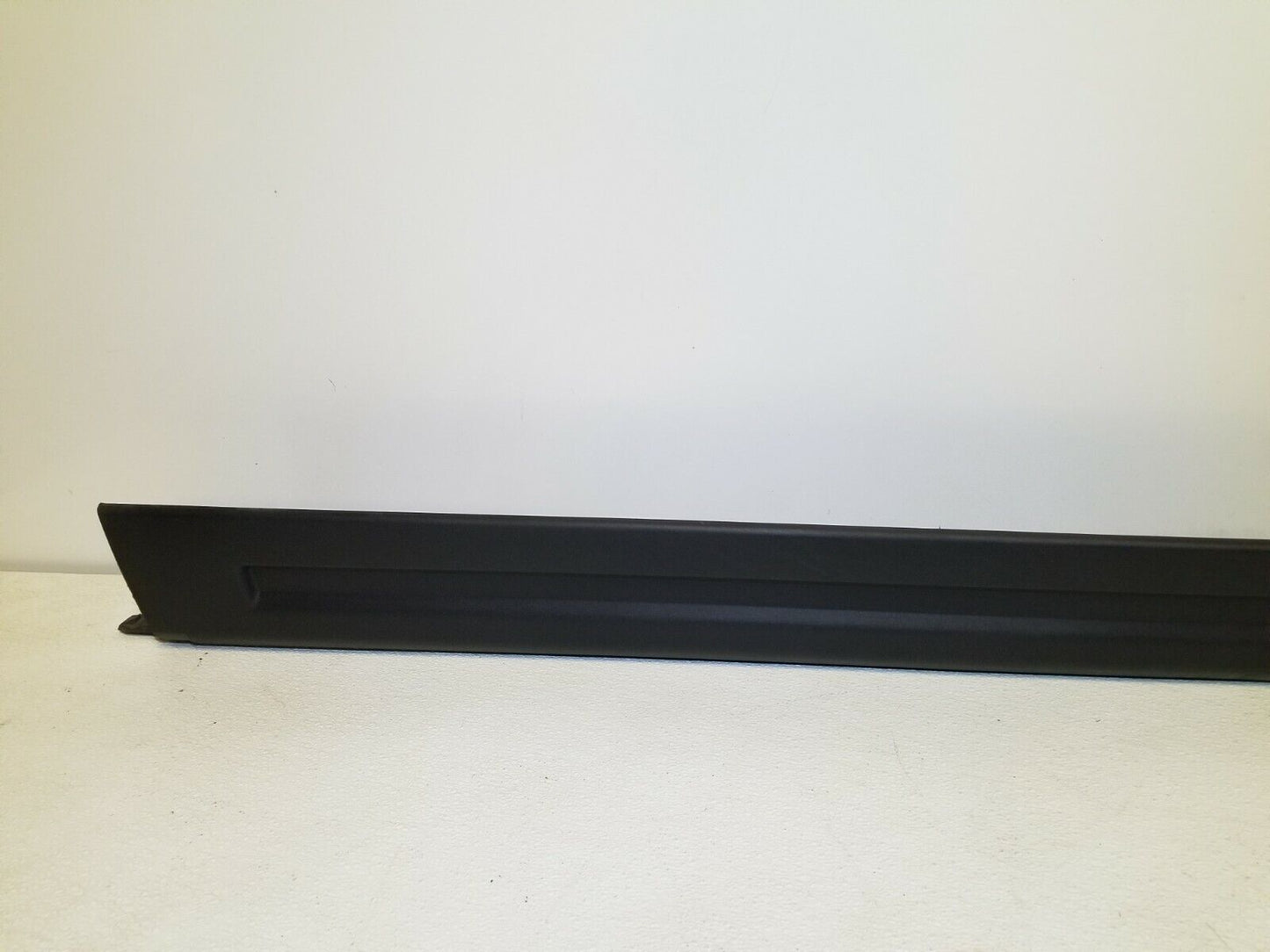 06 07 08 09 Range Rover Sport Rocker Panel Skirt Molding Left Driver Side OEM