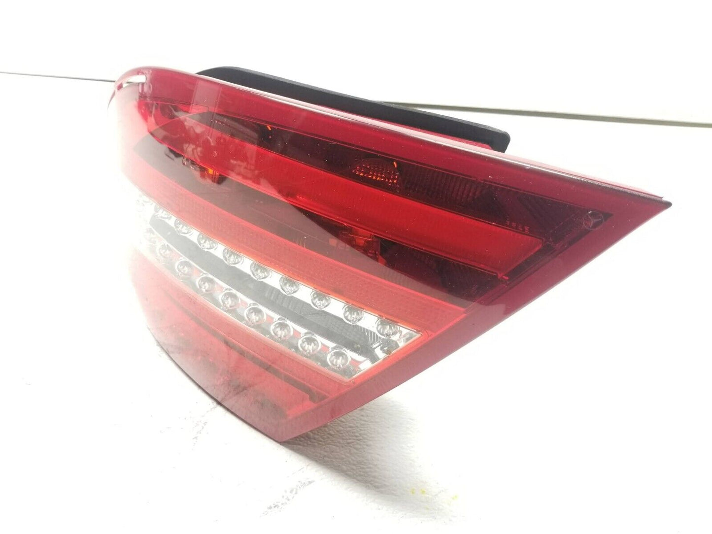 12 13 14 Mercedes-benz C300 Rear Right Passenger Side Tail Light Lamp OEM