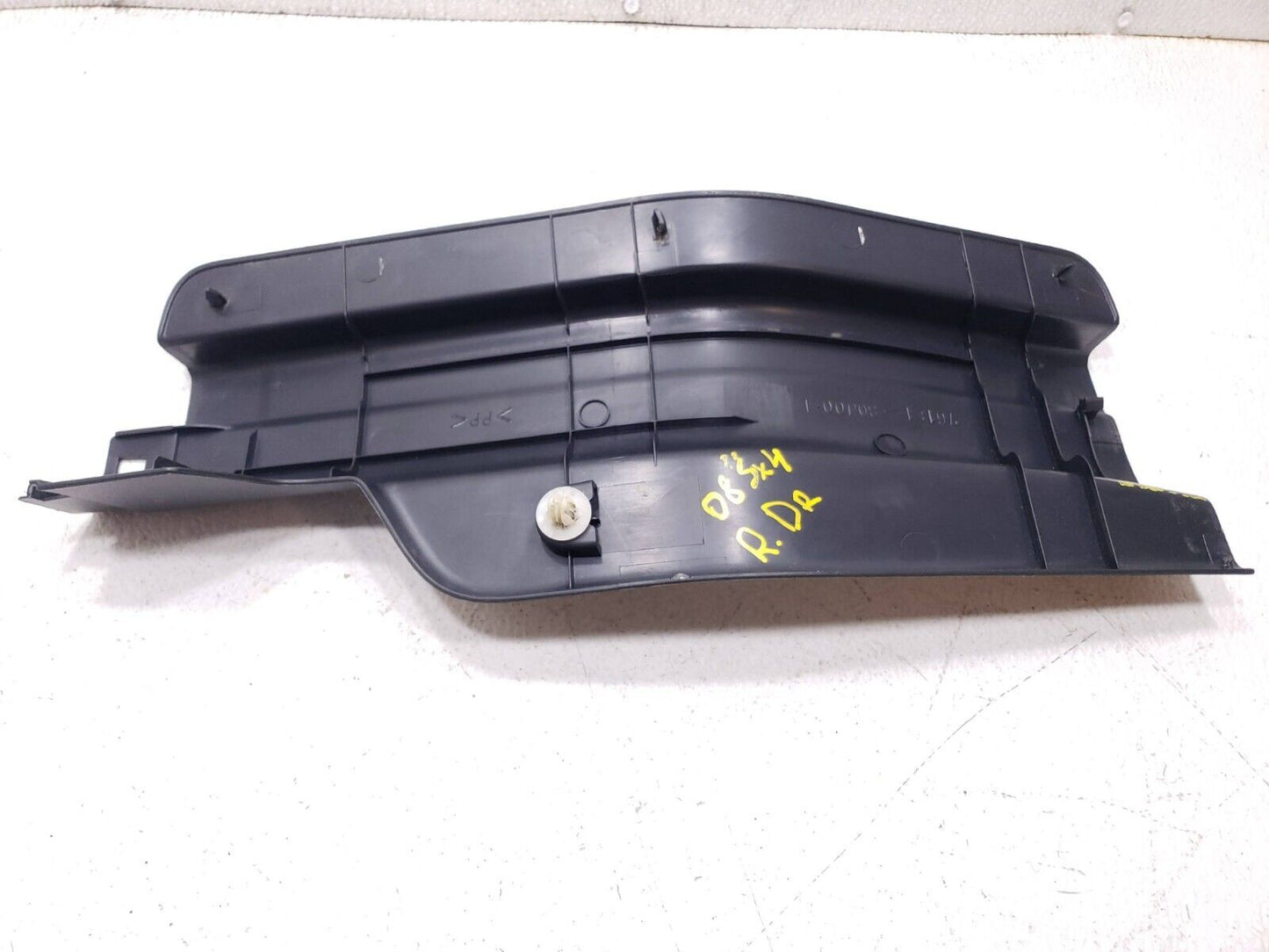 07 - 13 Suzuki Sx4 Hatchback Rear Scuff Plate Trim Driver Side Left OEM