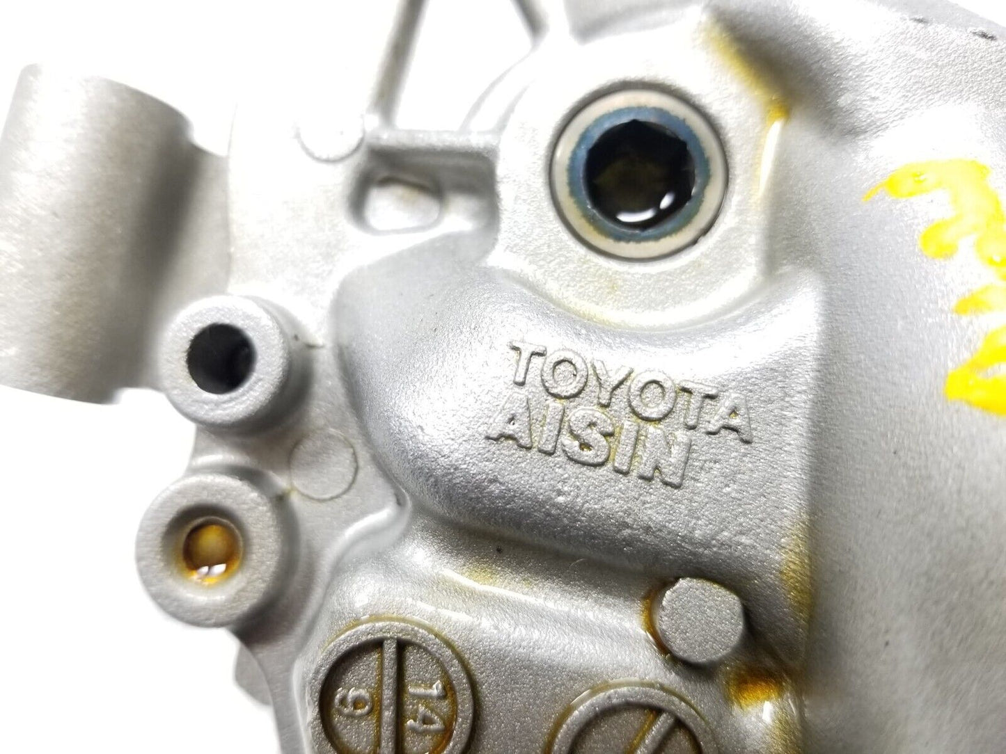 14 15 16 Toyota Corolla Engine Oil Pump OEM