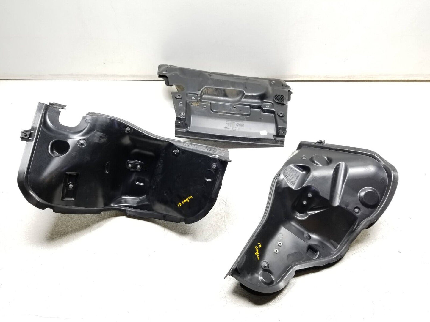 11 12 13 14 Porsche Cayenne Front Cowl Panel Insulator Plenum 3pcs OEM