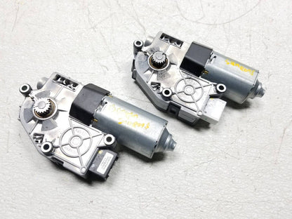 2011 - 2014 Porsche Cayenne 3.6l Sunroof Motor 2pcs  OEM