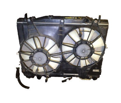 05 06 07 Cadillac CTS Radiator Shroud 2.8l Cooling Fan Condenser OEM