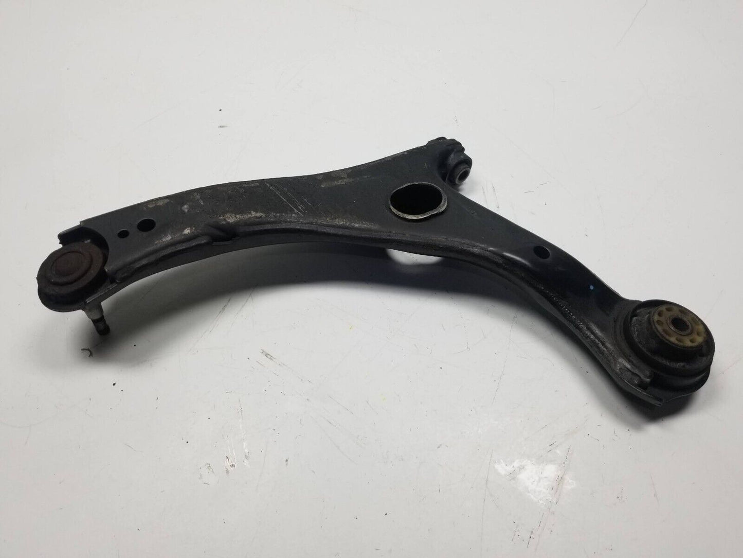 12 - 16 Dodge Grand Caravan Front Control Arm Lower Passenger Right Side OEM