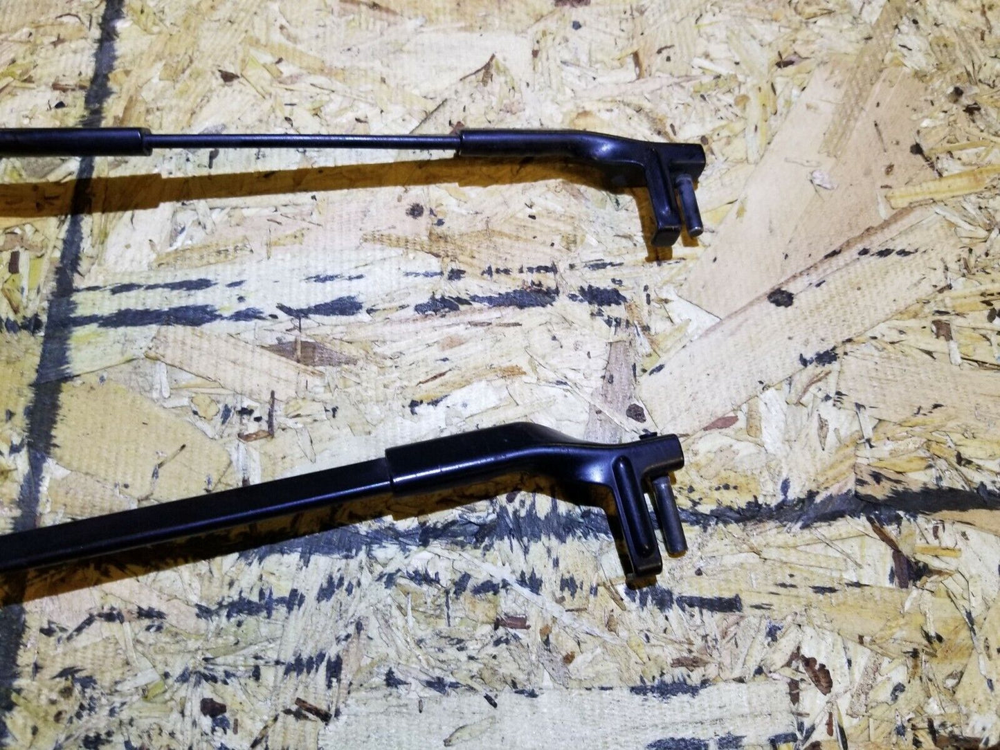 03 04 05 Mercedes-benz W220 S55 Amg Windshield Wiper Arm Pair OEM