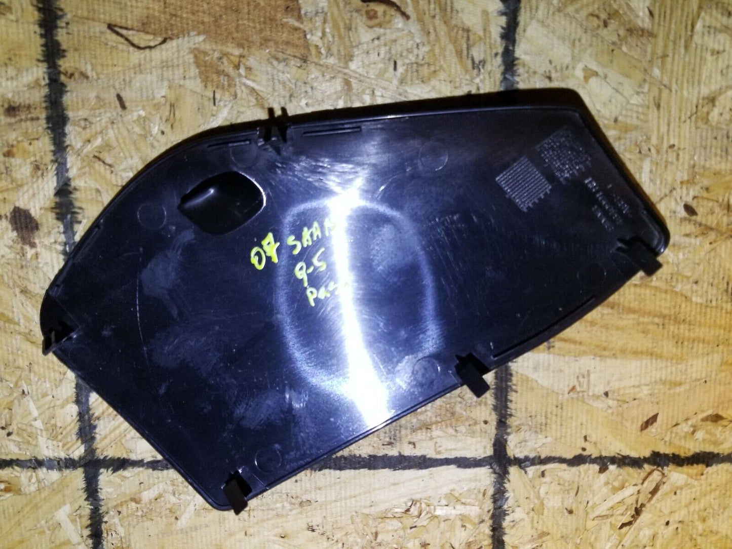 06 07 08 09 Saab 9-5 Aero Right Pass Side Dash Panel End Cap Cover 4640991 OEM