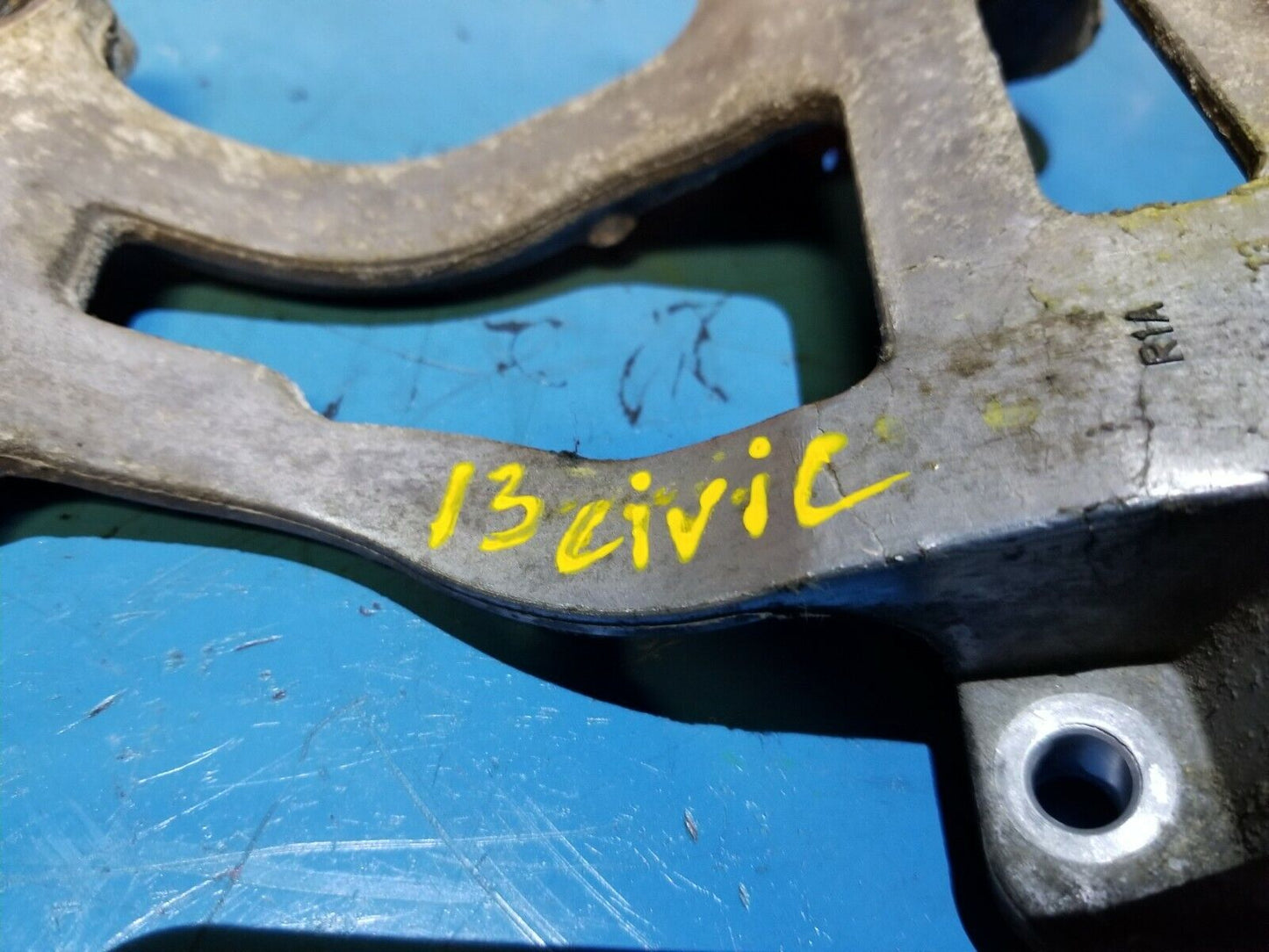 13 14 15 Honda Civic Sdn 1.8l Engine Mount Bracket OEM 89k