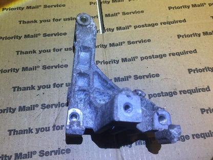 2006 2007 2008 Infiniti M35 A/c Compressor Mount Bracket OEM