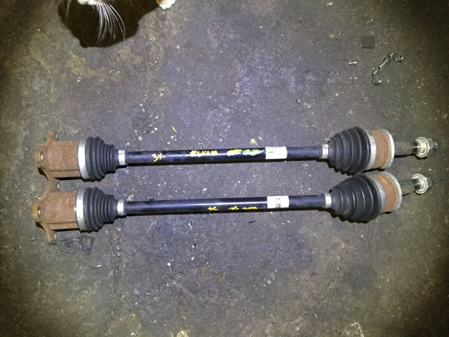 13 14 15 16 17 18 Buick Encore Rear Axle Shaft (pair) OEM 3k Miles