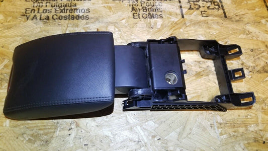 14 15 16 17 Volvo S60 Center Armrest Arm Rest 2476397 OEM 42k Miles