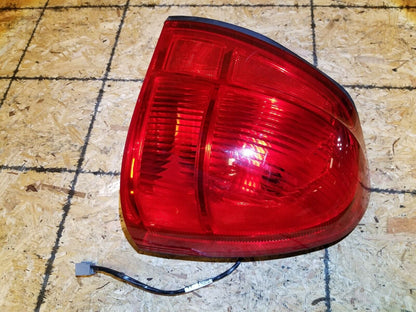 05 06 07 08 09 10 11 Lincoln Town Car Tail Light Right Passenger Side  OEM 65k