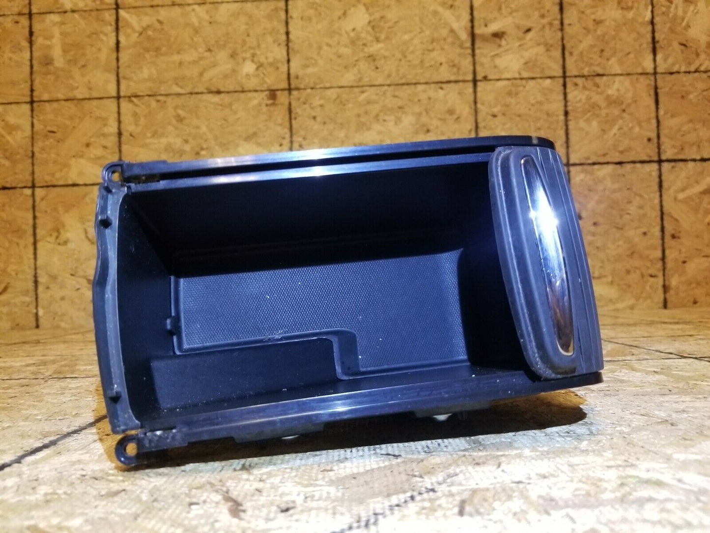 13 14 15 16 Buick Encore Front Center Console Cubby Bin Storage Tray OEM 32k Mi