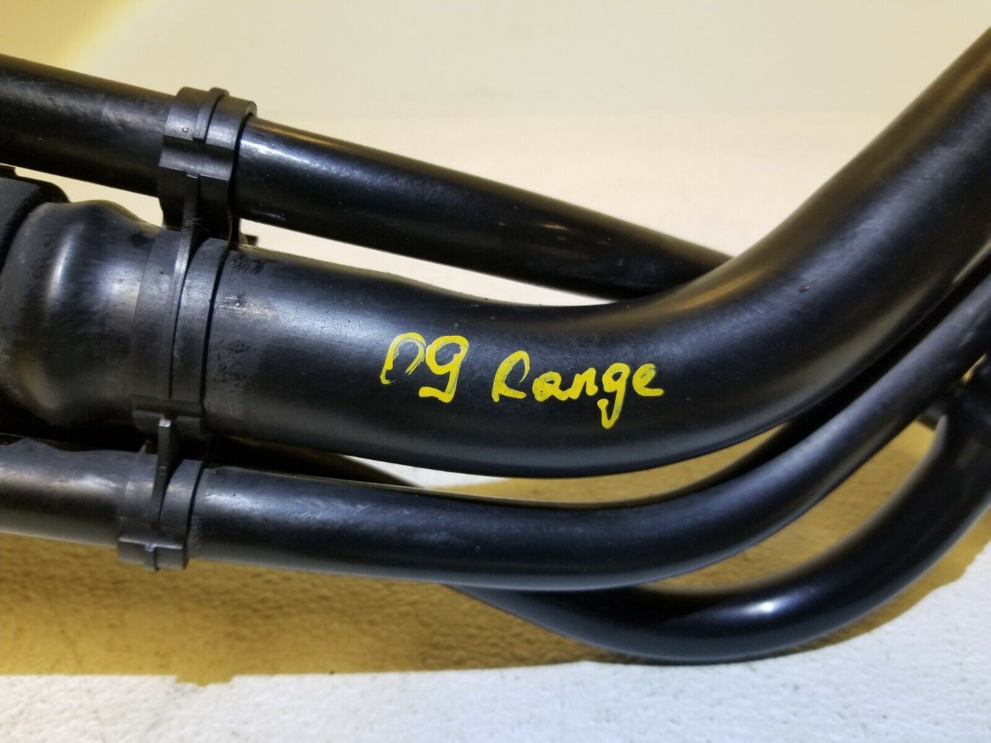 06 07 08 09 Range Rover Sport Fuel Tank Filler Neck Hose Pipe OEM