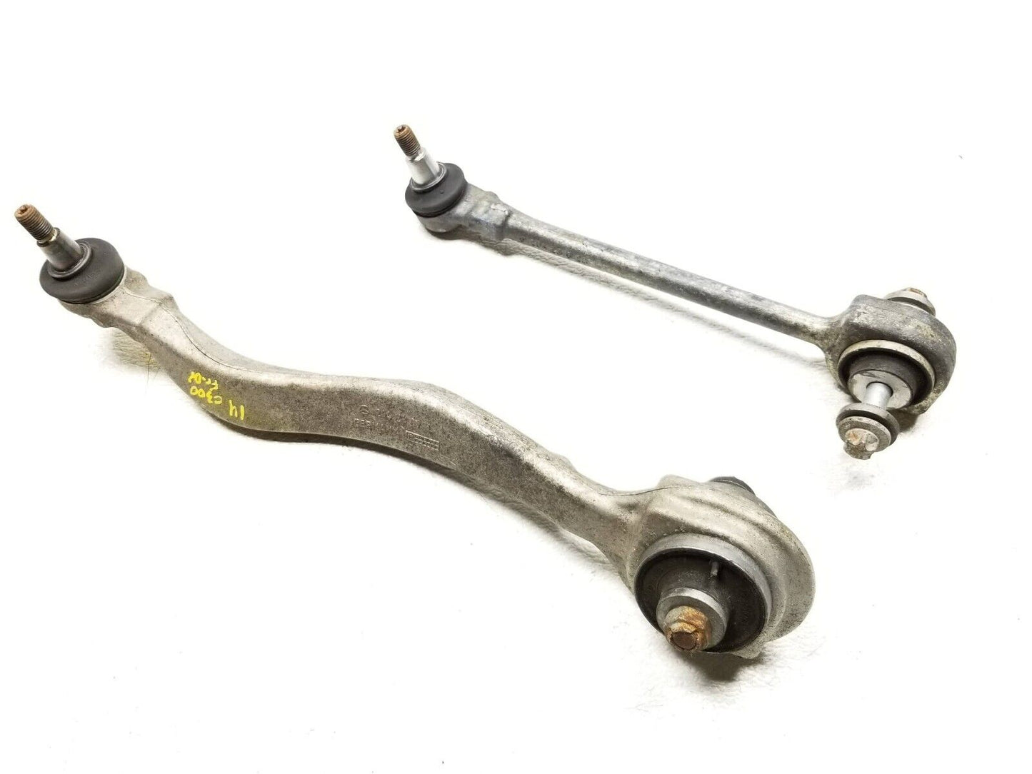 13 14 Mercedes-benz C300 4matic Front Left Driver Side Control Arm  2pcs OEM