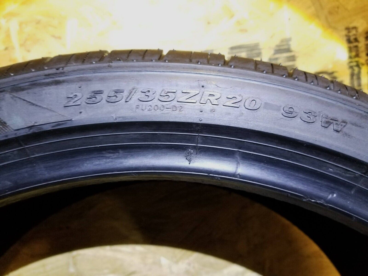 Supermax Uhp-1 255/35zr20 93w Tread 7.5/32" Used Tire