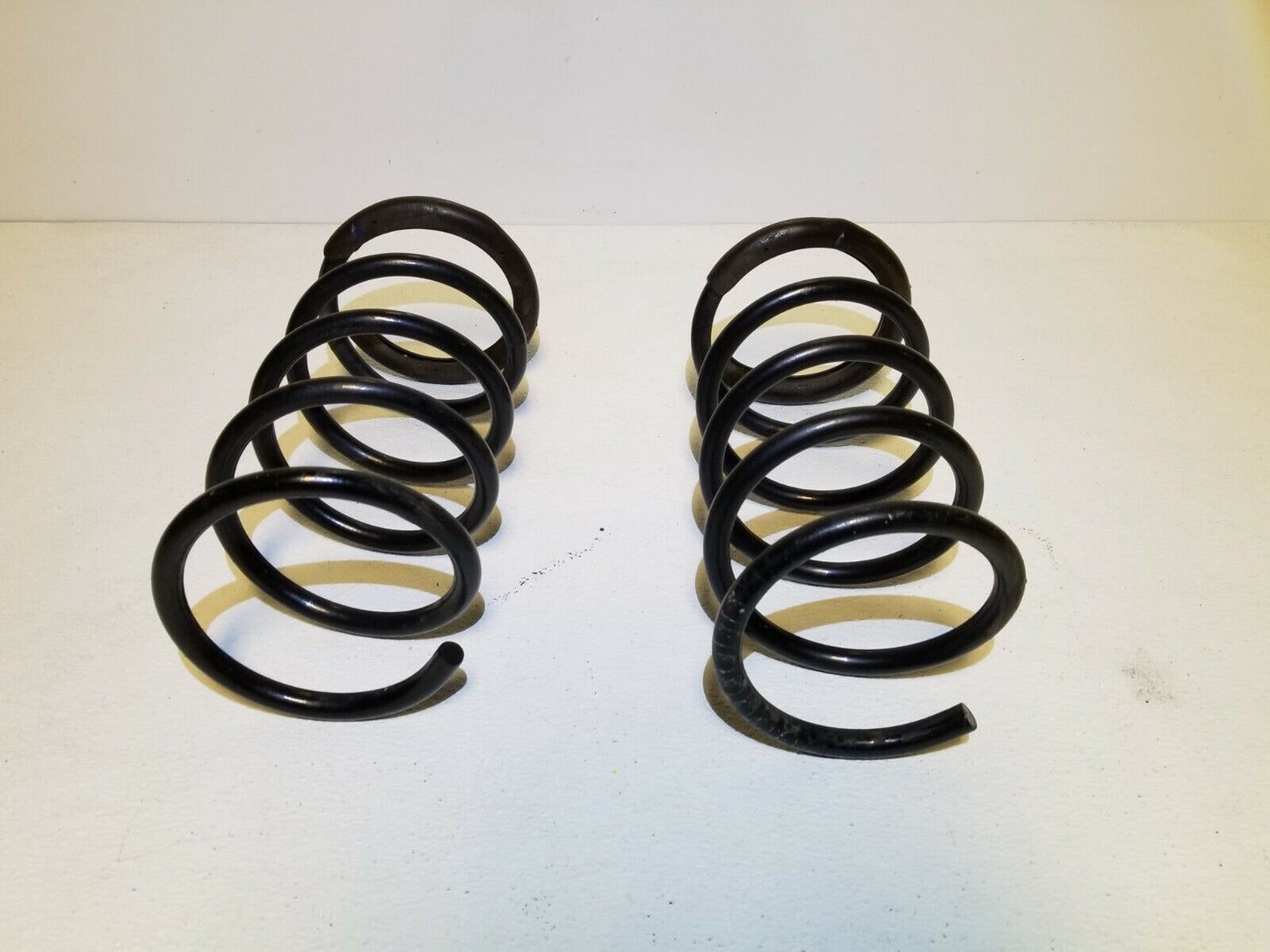 05 06 07 08 09 Volvo S60 Rear Coil Spring Pair OEM