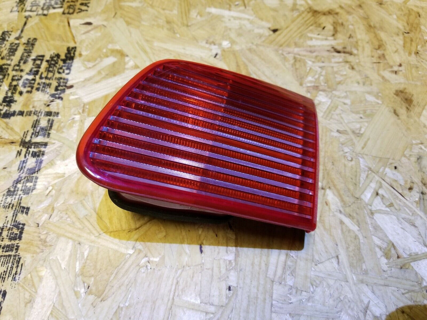 06 07 08 09 Saab 9-5 Sedan Inner Tail Light Right Passenger Side OEM