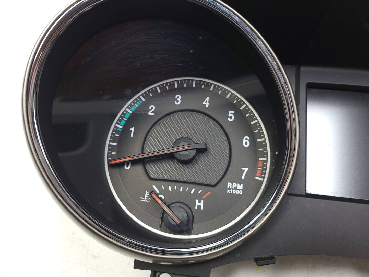 2012 Jeep Grand Cherokee Speedometer Instrument Cluster Gauges OEM