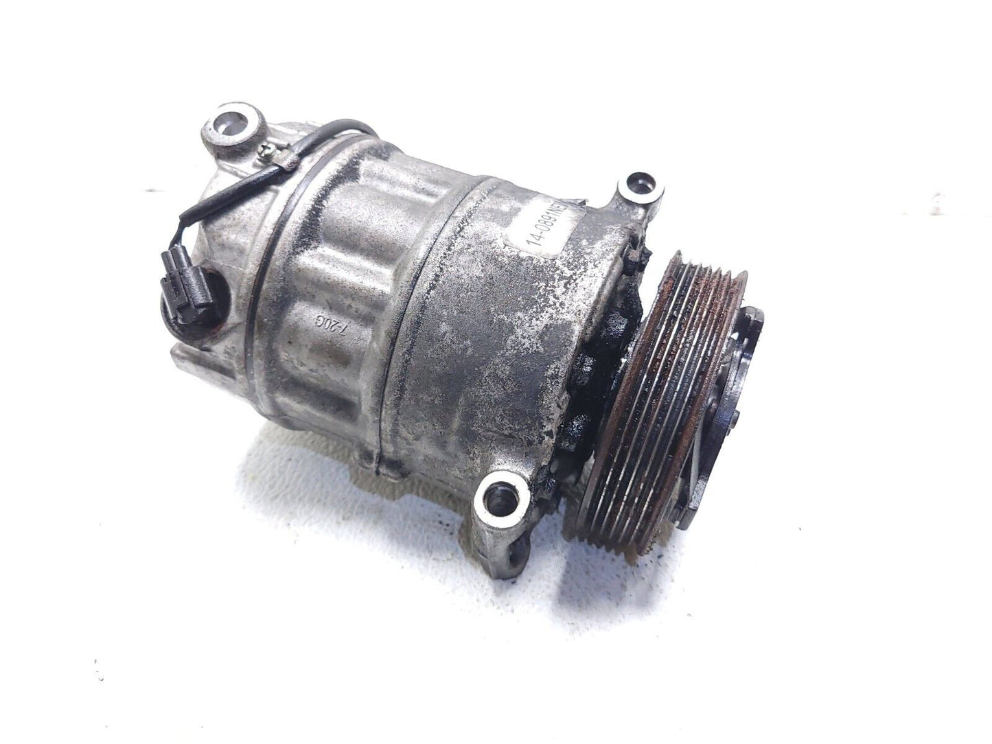 10 11 12 13 Jaguar XJ A/c Compressor 5.0l OEM