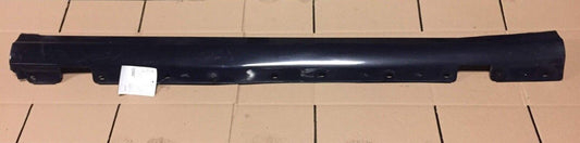 04 05 Mercedes Benz C240 Rocker Panel Skirt Molding Right Pass Side OEM