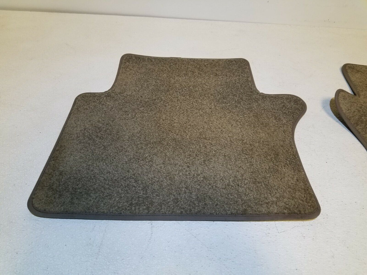 06 07 08 09 Range Rover Sport Rear Floor Mat Carpet 2pcs OEM