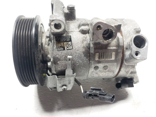 17 18 19 Alfa Romeo Giulia 2.0l AC Compressor 50537068 OEM 21k