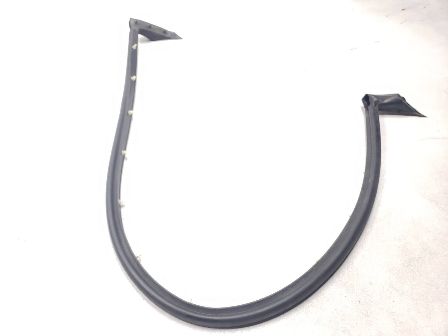 2006-2009 Range Rover Rear Trunk Tailgate Weatherstrip Seal 2pcs OEM