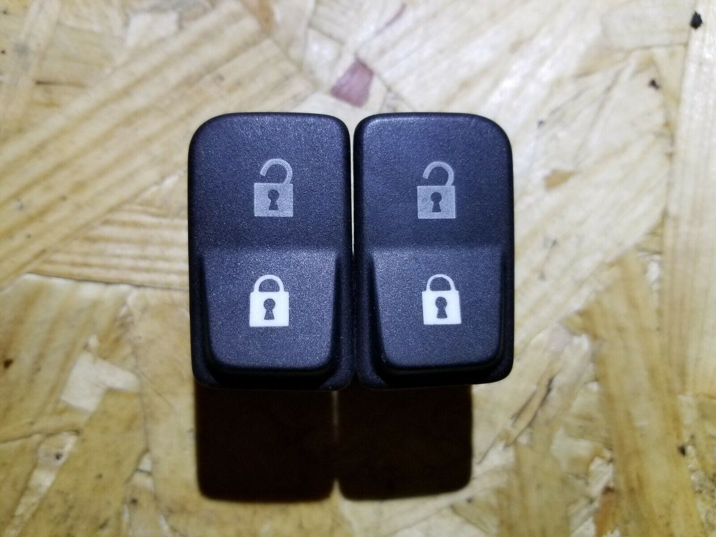 05 06 07 08 09 Volvo S40 2.4l Door Lock Switch Control 2pcs OEM