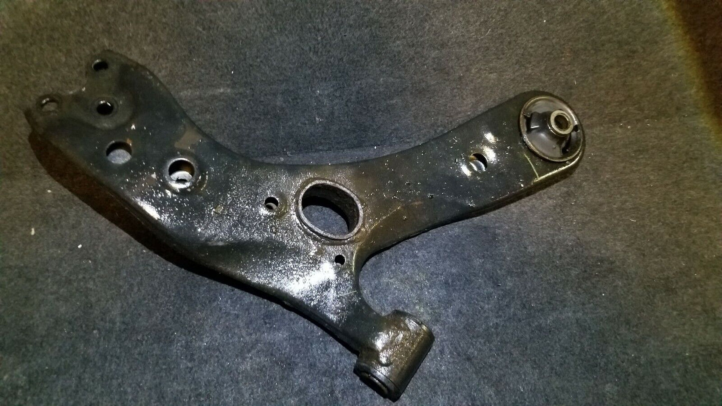 12 13 14 15 Toyota Prius Front Right Lower Control Arm Passenger Side OEM