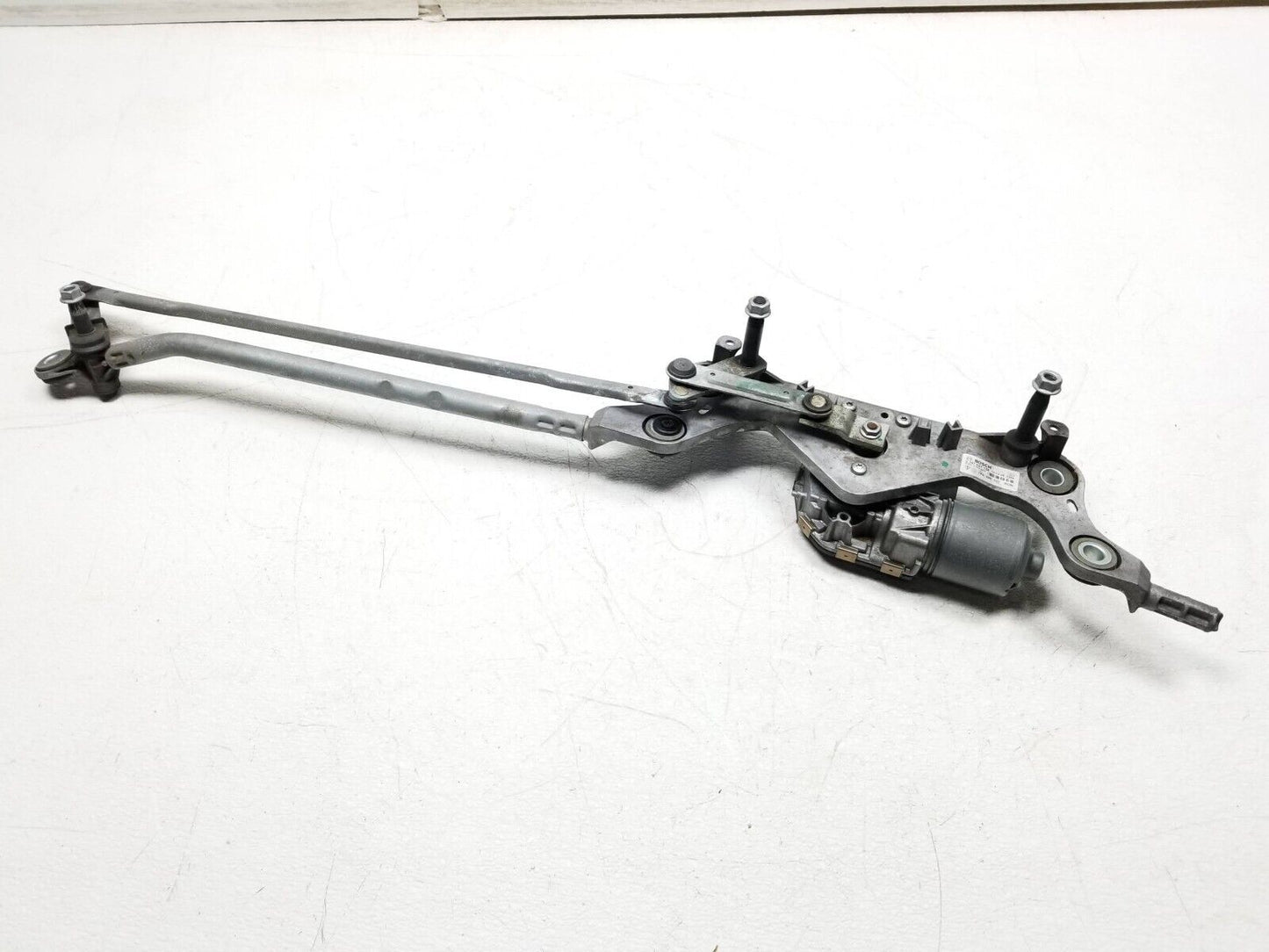 2011 - 2014 Porsche Cayenne  Windshield Wiper Motor And Transmission OEM