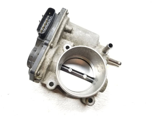 14 15 16 Toyota Corolla 1.8l Throttle Body OEM